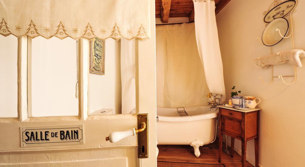 Les Petites Vosges Bed & Breakfast Bagneres-de-Bigorre Bilik gambar