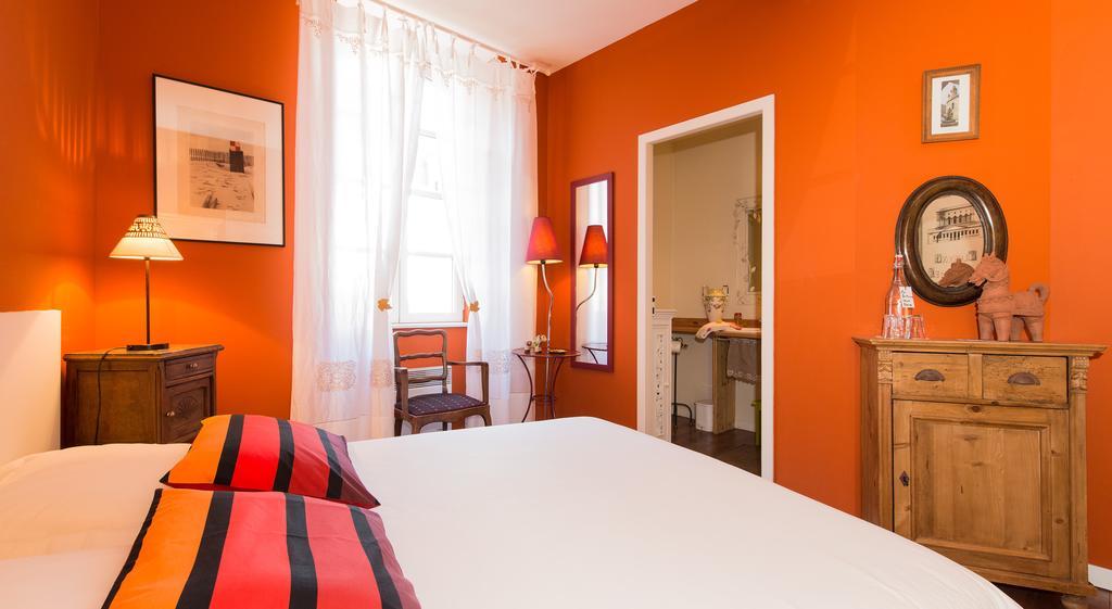 Les Petites Vosges Bed & Breakfast Bagneres-de-Bigorre Bilik gambar